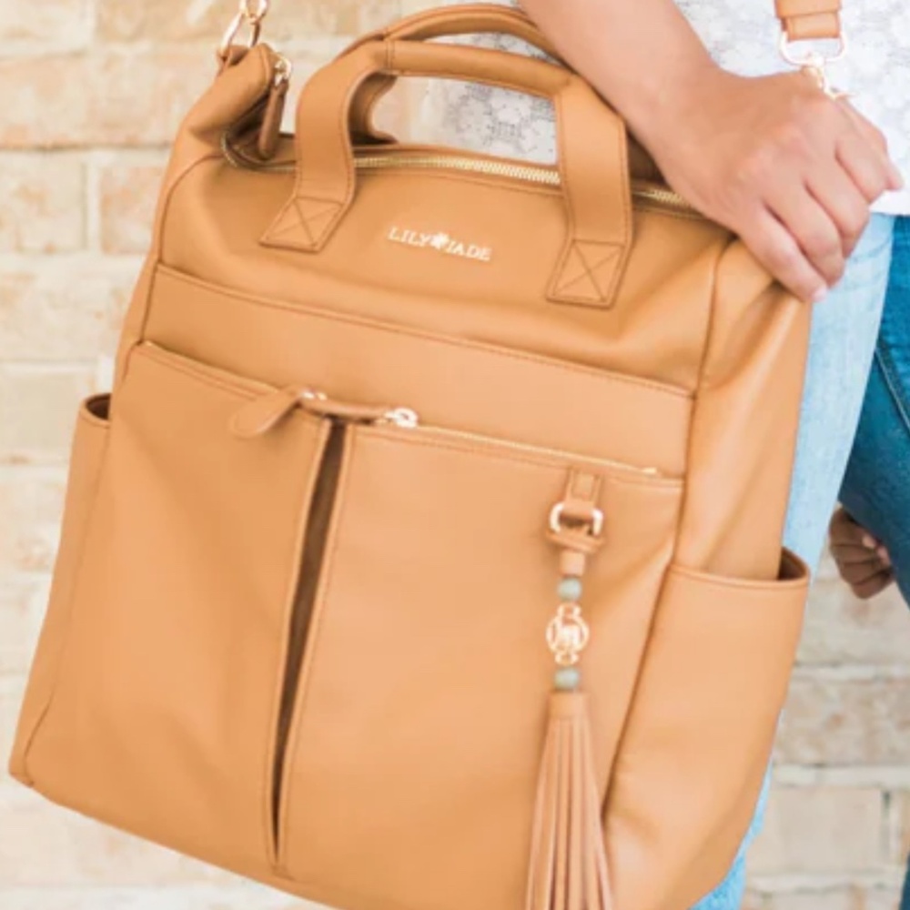 Lily Jady Camel Caroline
